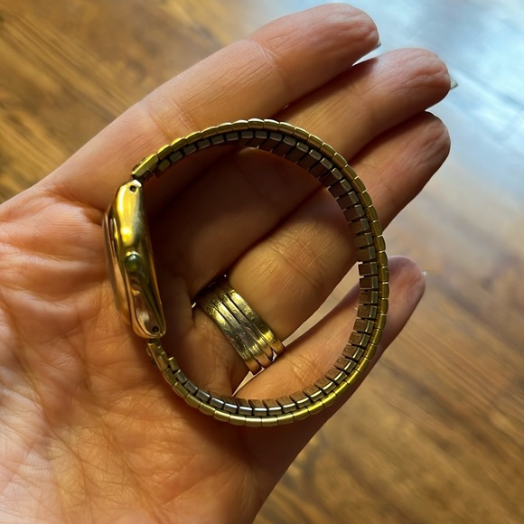 EUC Swatch Irony Watch Gold Stainless Steel Stretch Jeweled New Battery - Picture 2 of 7